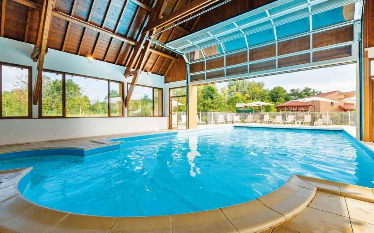 Charmant Logement Avec Piscine برجراك المظهر الخارجي الصورة